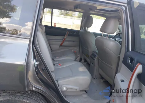 2009 Toyota Highlander Limited from USA, damaged, VIN JTEES42A092116194